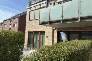 Helle EG Wohnung mit Garten zum 01.10.