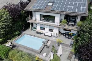 Hideaway mit Stil – Großes Grundstück, Pool & spektakuläre Aussicht – Die vollständige Adresse der Immobilie erhältst du vom Anbieter., 59581 Warstein – Vorschaubild 9