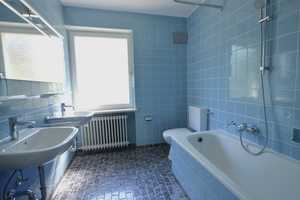 Große Zimmer, viel Grün und absolut ruhig in sehr guter Lage von Denning – München – Vorschaubild 11
