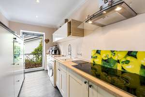 Property thumbnail 13