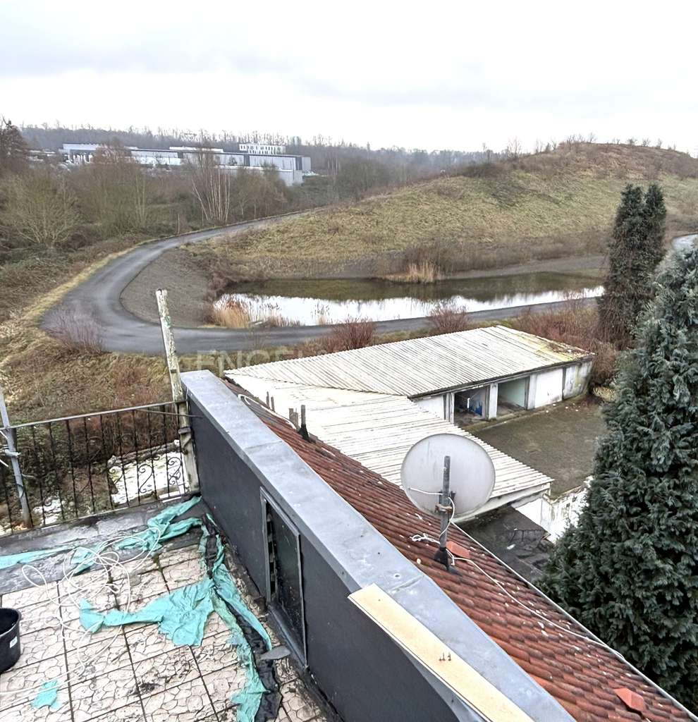 Immobilie in Bochum - Projektgrundstück mit Entwicklungsperspektive – Bestandsgebäude leerstehend - Bild 3