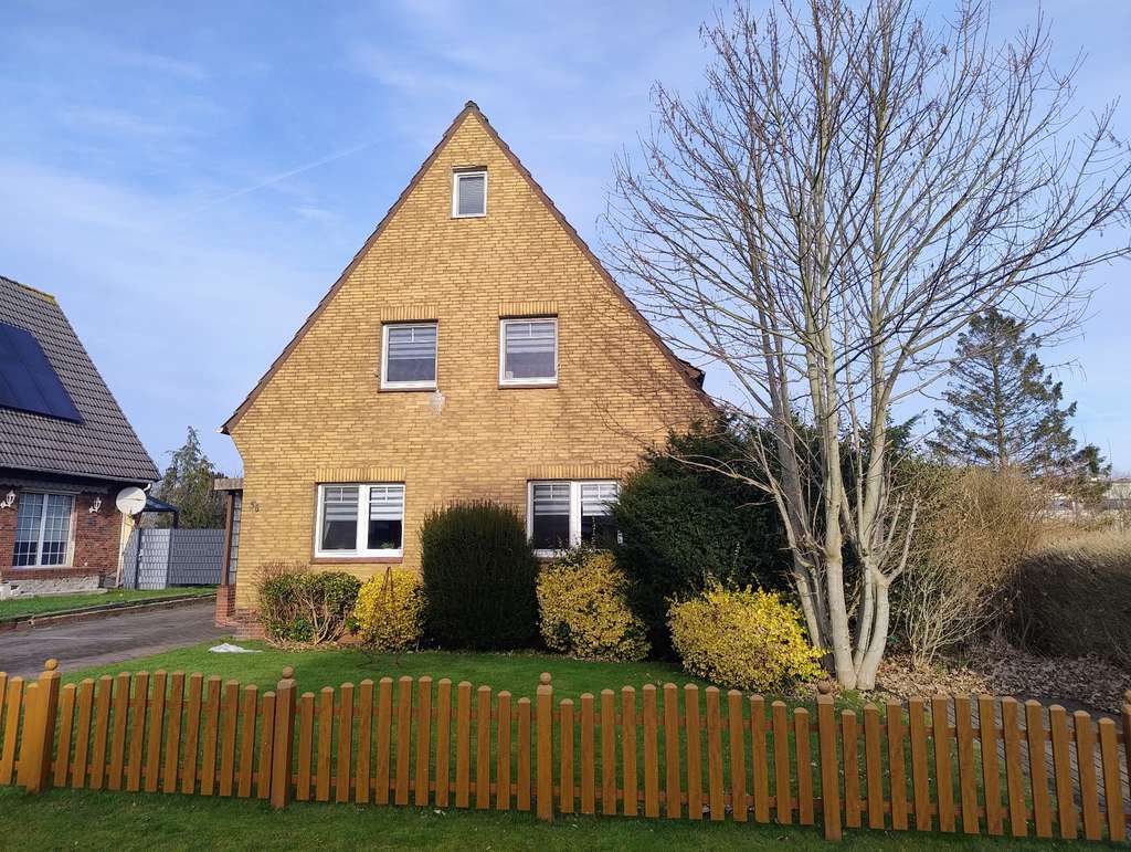 Immobilie in Nordenham - fast fertig sanierte Immobilie zu verkaufen in guter Lage - Bild 0