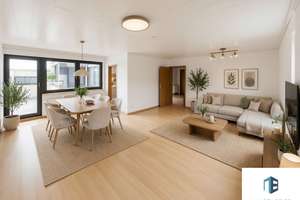 Großzügige 3-Zimmer-Wohnung mit zwei Loggien, Carport, Keller und viel Potenzial in Mainz-Hechtsheim