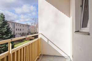 Helle Etagenwohnung mit Balkon – sofort bezugsfrei – Die vollständige Adresse der Immobilie erhältst du vom Anbieter., 13355 Gesundbrunnen, Berlin – Vorschaubild 5