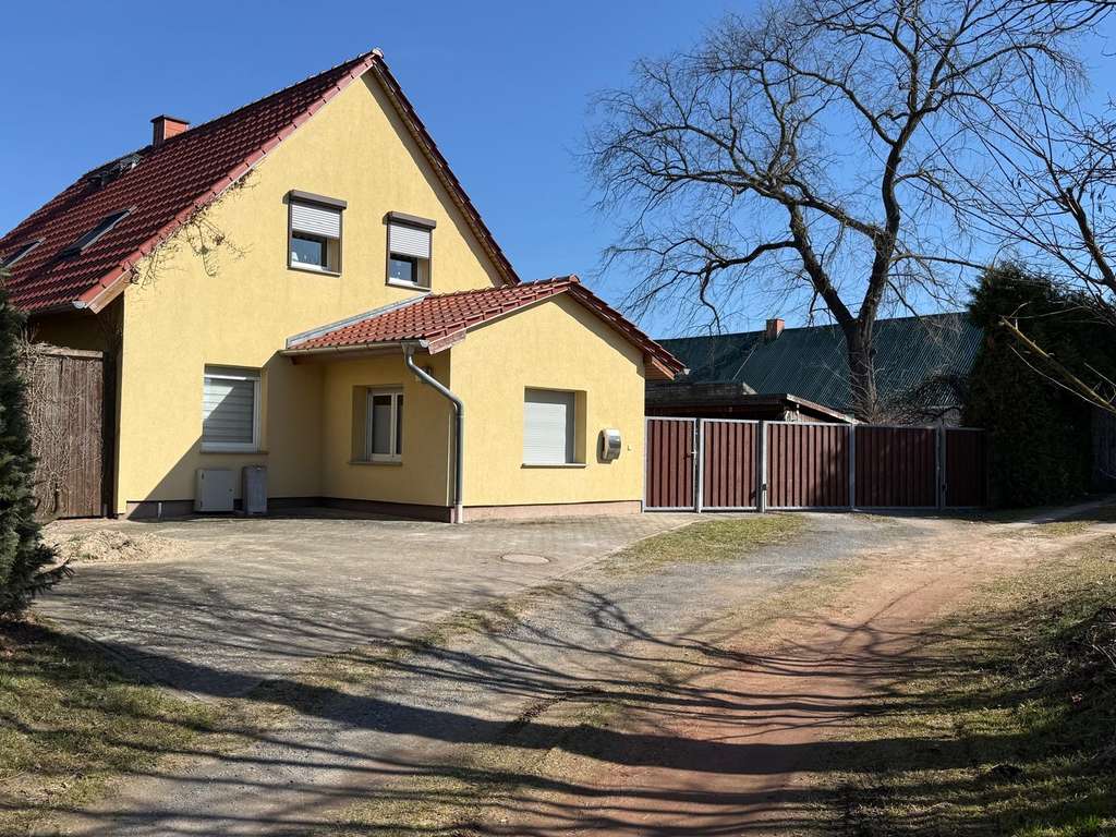 Immobilie in Lindendorf - Idyllisches Einfamilienhaus mit großem Grundstück und Weitblick in Lindendorf - Bild 1