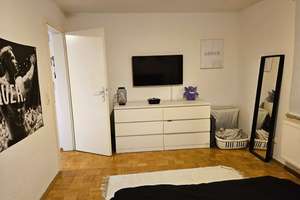 "Charmante 3-Zimmer-Wohnung mit Balkon in ruhiger Lage – Denkmalgeschütztes Objekt" – Kötzschenbroder Straße 162, 1139 Mickten, Dresden – Vorschaubild 13