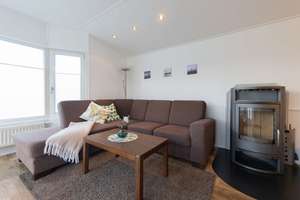 SCHNUCKELIGES FERIENHAUS MIT KAMIN ZUM ENTSPANNEN! – Mellumplate 12, 27632 Dorum – Vorschaubild 4