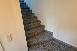 Statt Wohnung: eigenständiges Haus in ruhiger Wohnlage Nürnberg-Mögeldorf von privat  – Bürgweg 28, 90482 Mögeldorf, Nürnberg – Vorschaubild 9