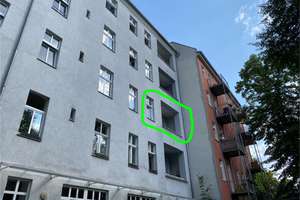 LONG TERM OFFER: Zentrale Altbauwohnung mit Neubauaustattung und Blick ins Grüne  – Straße der Pariser Kommune 29, 10243 Friedrichshain, Berlin – Vorschaubild 10