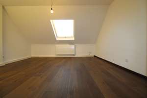 Nachmieter gesucht – Gemütliche 2-Zimmer DG-Wohnung mit EBK in Offenbach – Bieberer Straße 86, 63071 Mathildenschule, Offenbach am Main – Vorschaubild 11