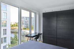 Waterside living: new-build gem with a 40 m² sun terrace, 1 minute away from Ship Canal – 10557 Moabit, Berlin – Vorschaubild 9