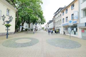 Attraktives Wohn- und Geschäftshaus in zentraler Lage von Krefeld-Uerdingen auf der Fußgängerzone! – Die vollständige Adresse der Immobilie erhältst du vom Anbieter., 47829 Uerdingen, Krefeld – Vorschaubild 8