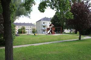 Im Grünen gelegene 2-Raum-Wohnung mit Balkon – Sachsenring 18, 9127 Gablenz, Chemnitz – Vorschaubild 4