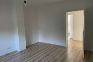 Ruhige DG Wohnung mit Küche in Essen Süd – Messelstraße 25, 45136 Huttrop, Essen – Vorschaubild 6