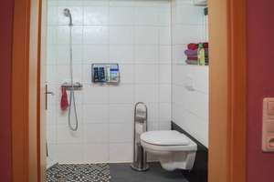 Kleines Reihenmittelhaus in urbaner Lage – Die vollständige Adresse der Immobilie erhältst du vom Anbieter., 28203 Ostertor, Bremen – Vorschaubild 7