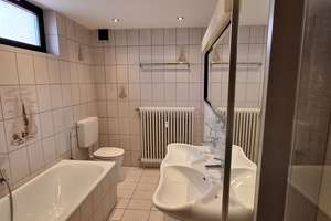  helles, freundliches, gepflegtes Einfamilienhaus, frisch  renoviert – Schiffergasse 5, 67256 Weisenheim am Sand – Vorschaubild 14