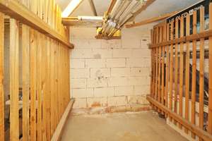 Johannstadt: Lift + 2 kleine Balkone + EBK – Pfotenhauerstraße 70, 1307 Johannstadt-Nord, Dresden – Vorschaubild 6