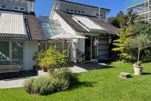 Architekten-Doppelhaushälfte (nach WEG) mit tollem Garten in ruhiger Lage von Marbach – Die vollständige Adresse der Immobilie erhältst du vom Anbieter., 71672 Marbach am Neckar – Vorschaubild 2
