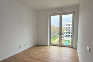 Unique Wohnung am See mit 4 Zimmern, 2 Bädern und Südbalkon mit unverbaubarem Seeblick! – Am Albertussee 41, 40549 Heerdt, Düsseldorf – Vorschaubild 4