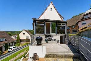 Umfangreich modernisiert: freistehendes Hausjuwel mit Garten, Wintergarten & großer Garage – Schloßbergstraße 56, 72172 Sulz am Neckar – Vorschaubild 13
