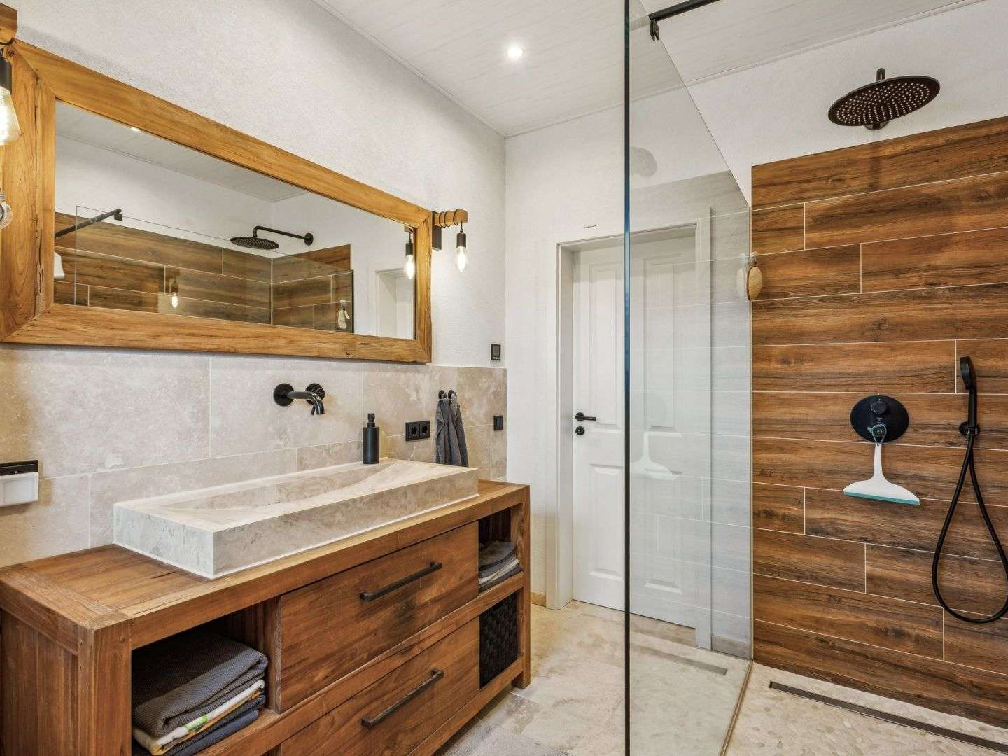 Immobilie in Asbach - Ein Zuhause zum Verlieben – hochwertig saniertes Einfamilienhaus in Traumlage am Feldrand in Asbach - Bild 5