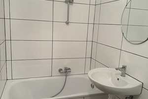 Erstbezug nach Sanierung mit EBK: Schöne 1-Zimmer-Wohnung in wuppertal – chlodwig str 30, 42119 Wuppertal – Vorschaubild 5