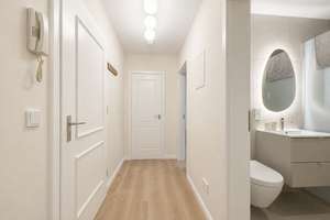 Wunderschöne neue Terrassen-Garten-Wohnung, nach Westen ausgerichtet und mit Einbauküche in Moosach – Die vollständige Adresse der Immobilie erhältst du vom Anbieter., 80992 Moosach-Bahnhof, München – Vorschaubild 15