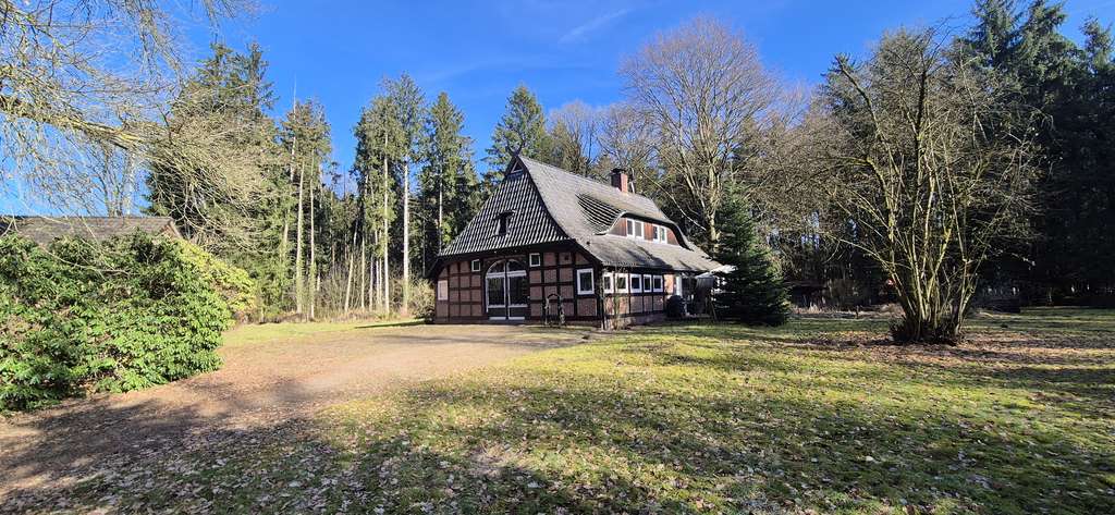 Immobilie in Hemsbünde - Charmantes Landanwesen mit Pferdestall und Bungalow in ruhiger Lage bei Rotenburg/Wümme zu verkaufen - Bild 2