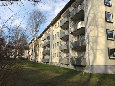 Komfortable 3-Zimmer-Wohnung mit Loggia in Wiesbaden-Erbenheim