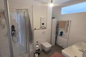 Attraktive renovierte 4,5-Zimmer-Wohnung in BO-Wattenscheid – Sommerdellenstr. 61, 44866 Wattenscheid-Mitte, Bochum – Vorschaubild 4