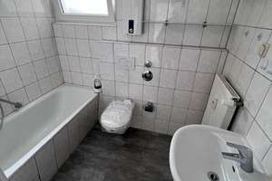 Tolle 3 Zimmer Wohnung in Holsterhausen mit 2 Balkonen! – 45147 Holsterhausen, Essen – Vorschaubild 9