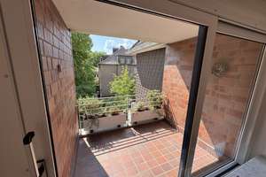 Zentral gelegene 3,5-Zimmer-Wohnung mit Balkon und grünem Ausblick – Robert-Koch-Straße 31, 45879 Altstadt, Gelsenkirchen – Vorschaubild 7
