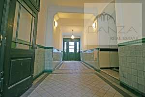 Im Sprengel-Kiez! Altbau-Wohnung ganz oben zur Kapitalanlage oder späteren Selbstnutzung – Die vollständige Adresse der Immobilie erhältst du vom Anbieter., 13353 Wedding, Berlin – Vorschaubild 1