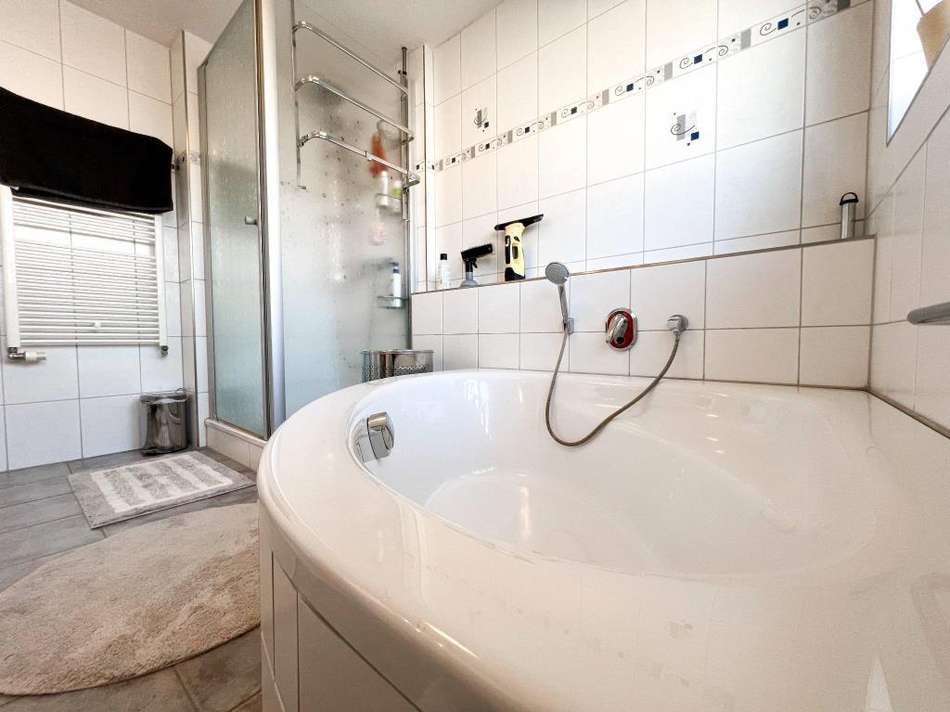 Bad_Wanne_Dusche_WC