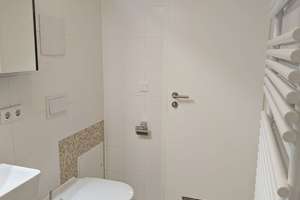 Moderne 2,5 Zimmer EG Wohnung mit Souterrain - EBK, TG, A+, 2010BJ, Garten, Top Lage – Bajuwarenstr. 56, 81825 Gartenstadt Trudering, München – Vorschaubild 30