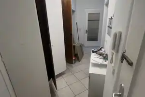 Charmante 1. OG-Wohnung in guter Lage in Nürnberg (Südstadt) mit Balkon – Pillenreuther Straße 66, 90459 Nürnberg – Vorschaubild 2