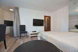 Modern möbliertes Apartment mit Fußbodenheizung in Stuttgart West – Die vollständige Adresse der Immobilie erhältst du vom Anbieter., 70178 Feuersee, Stuttgart – Vorschaubild 8