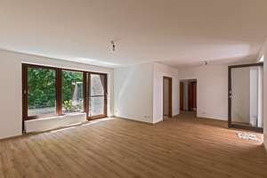 Ruhig gelegene 4-Zimmer-Wohnung in Bremen-Oberneuland – Die vollständige Adresse der Immobilie erhältst du vom Anbieter., 28355 Oberneuland, Bremen – Vorschaubild 2