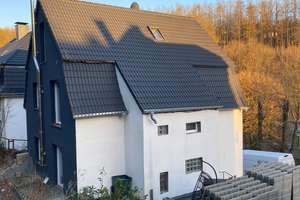 Preishammer: 2019 saniertes Ein- oder Zweifamilienhaus mit TOP-Preis-Leistungs-Verhältnis! – Die vollständige Adresse der Immobilie erhältst du vom Anbieter., 58515 Lüdenscheid – Vorschaubild 1