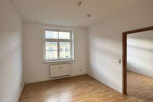 3-Raum Wohnung mit Einbauküche und Balkon – Bernsdorfer Straße 85, 9126 Bernsdorf, Chemnitz – Vorschaubild 9
