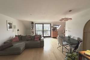 Dachgeschosswohnung am Rande der Bonner Altstadt – Die vollständige Adresse der Immobilie erhältst du vom Anbieter., 53111 Nordstadt, Bonn – Vorschaubild 3