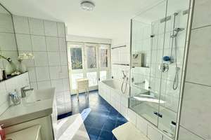 Stilvolle 3-Zimmer-Wohnung mit großzügigem Garten auf der Uhlandshöhe inkl. TG-Stellplatz – Die vollständige Adresse der Immobilie erhältst du vom Anbieter., 70188 Oberer Schlossgarten, Stuttgart – Vorschaubild 7