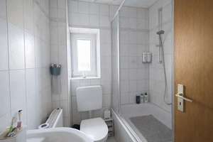 Attraktive 3-Zimmer-Wohnung  – solide Kapitalanlage mit Entwicklungspotenzial in Augsburg-Pfersee – Die vollständige Adresse der Immobilie erhältst du vom Anbieter., 86157 Pfersee-Nord, Augsburg – Vorschaubild 6