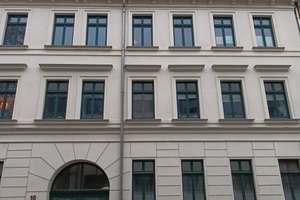 2-Raum Wohnung mit Balkon im Dachgeschoß zu vermieten