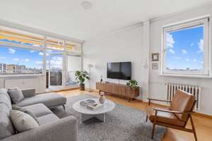 Architekturikone mit spektakulärer Aussicht: 4-Zimmer-Wohnung im Hansaviertel - (fast) ganz oben! – Die vollständige Adresse der Immobilie erhältst du vom Anbieter., 10557 Hansaviertel, Berlin – Vorschaubild 2