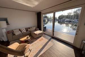 LUXUS Hausboot - 3 Etagen - 100m² Wohnen + 120 m² SONNENTERRASSE - Kamin, Kino, komplett individuell – Die vollständige Adresse der Immobilie erhältst du vom Anbieter., 12555 Köpenick, Berlin – Vorschaubild 60
