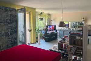 Vermietete Kapitalanlage mit Aufzug, modernisiertem Bad und Stellplatz in Moers-Asberg!