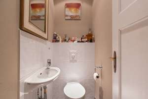 Exklusive 7- Zimmer Eigentumswohnung in Rotherbaum – Großzügiges Wohnen mit Balkon und Kamin – Die vollständige Adresse der Immobilie erhältst du vom Anbieter., 20146 Rotherbaum, Hamburg – Vorschaubild 18