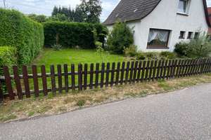Einfamilienhaus mit großem Grundstück in ruhiger Straße von Hamburg-Wilhelmsburg – Die vollständige Adresse der Immobilie erhältst du vom Anbieter., 21109 Wilhelmsburg, Hamburg – Vorschaubild 2