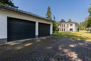 Moderne Eleganz in privater Idylle: Exklusive Familienresidenz in Berlin Kladow – Berlin – Vorschaubild 17
